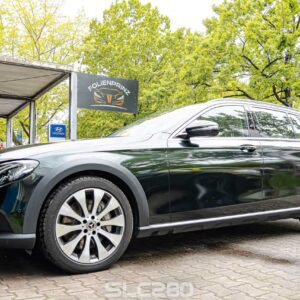 slc280_folienprinz_mercedes_eklasse_blackgreen-7