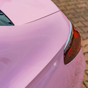 Fahrzeugfolierung Berlin Folienprinz Futurewrap Gloss Camilia Pink Folie 02
