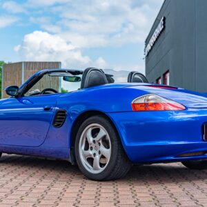 Fahrzeugfolierung Berlin Folienprinz Folie Futurewrap Gloss Ocean Blue 1