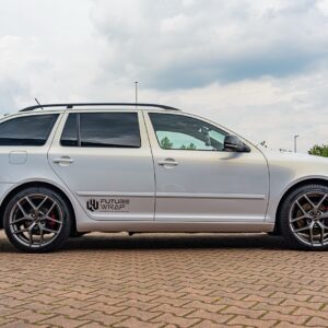 Fahrzeugfolierung Berlin Folienprinz Folie Futurewrap Gloss White Gold 02