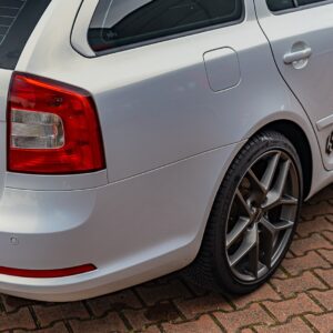 Fahrzeugfolierung Berlin Folienprinz Folie Futurewrap Gloss White Gold 04