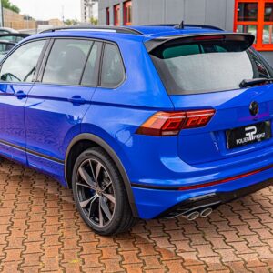 Fahrzeugfolierung Berlin Folienprinz Futurewrap Gloss Ocean Blue Metallic Vw Tiguan R 2