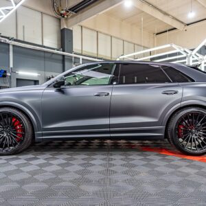 Fahrzeugfolierung Berlin Audi Rsq8 Oracal Holzkohlematt Folienprinz 2