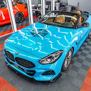 Fahrzeugfolierung Berlin Folienprinz Bmw Z4 Futurewrap Gloss Coral Sky Blue Metallic 01